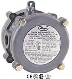 1950 explosion proof differential switch dwyer